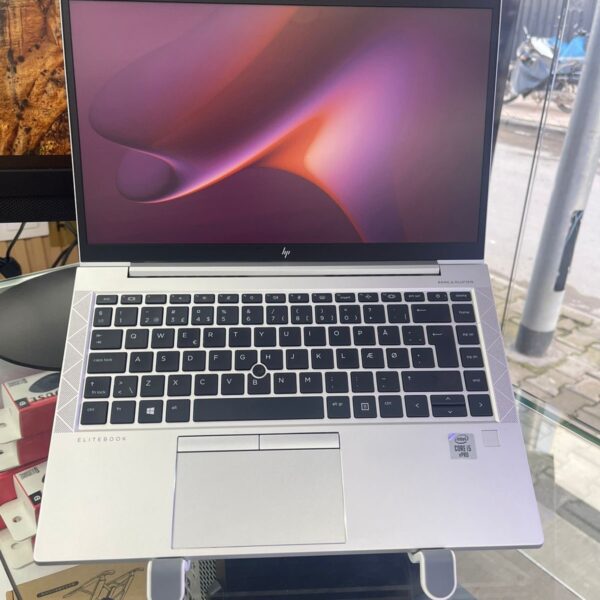 HP EliteBook 840 G7 i5 10ème Génération Ram 16GO/256SSD